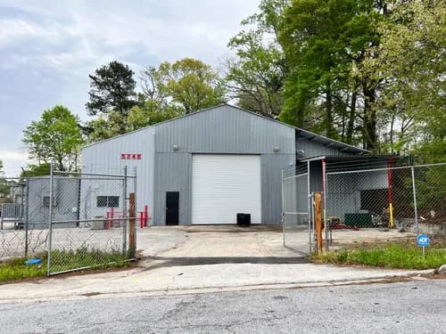 Eazy Grease - Photo 2