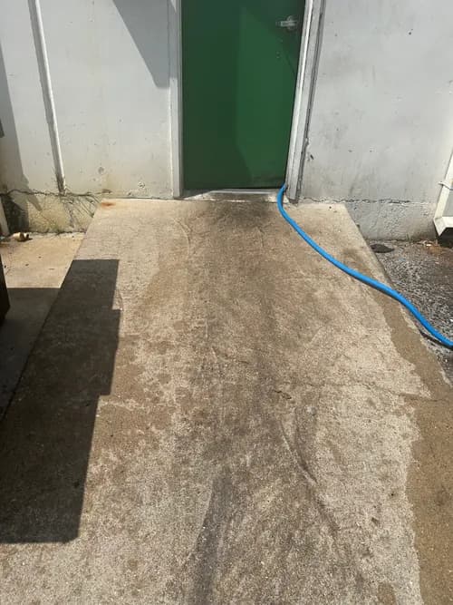 Buddies Grease Service - Photo 3