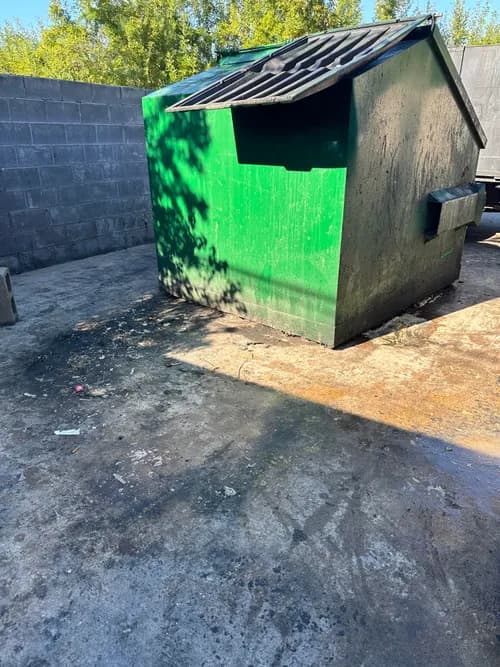 Buddies Grease Service - Photo 4