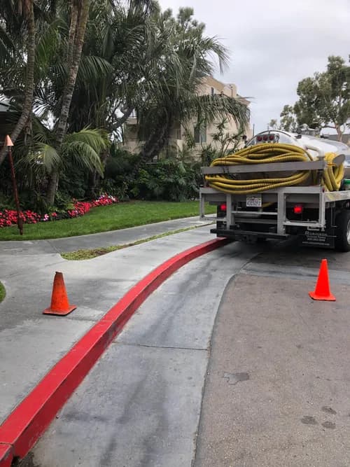 Eco Grease Pumping Services - Photo 4