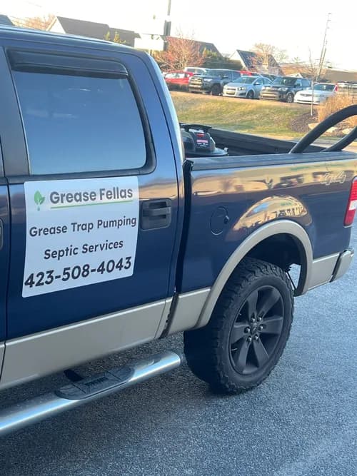 Grease Fellas - Photo 2