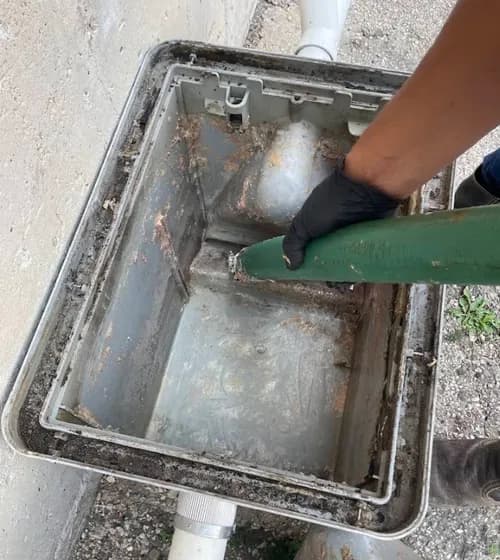 Hesperia Grease Trap Services - Photo 2