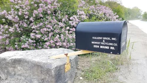 Kaluzny Brothers Inc - Photo 3