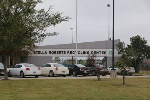 Keep Pearland Beautiful - Stella Roberts Recycling Center - Photo 1