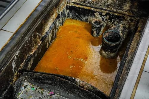 Leigh & Sons Liquid Waste Removal - Photo 4