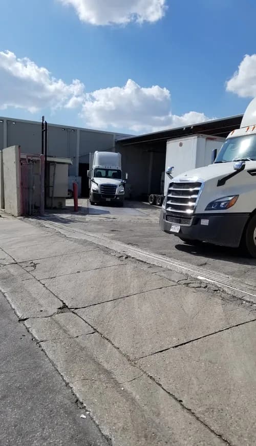 Miami Waste Paper Co - Photo 4