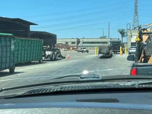 Paramount Resource Recycling - Photo 3