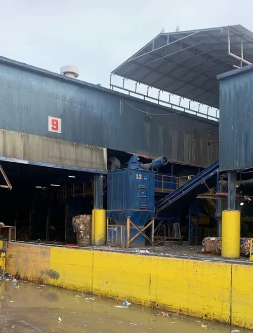 Republic Recycling Company - Photo 4