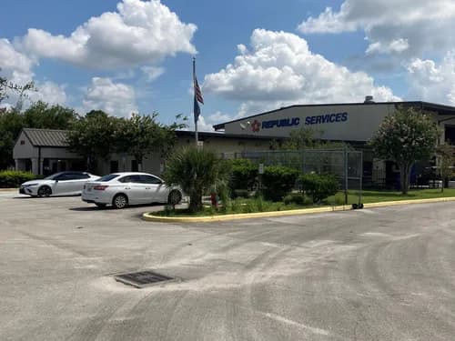 Republic Services - Photo 4