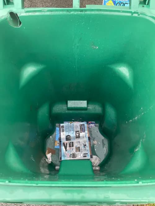 The Bin Bosses - Photo 2