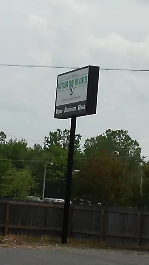 The M.e.t. Recycling Center - Broken Arrow - Photo 5